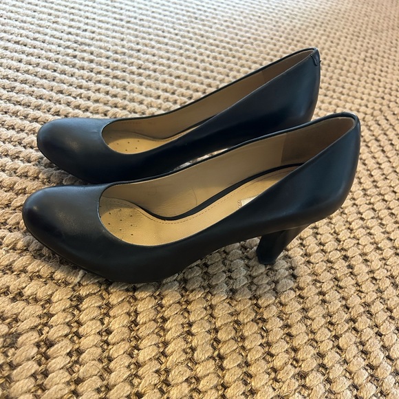 Ladies pumps - Picture 3 of 3